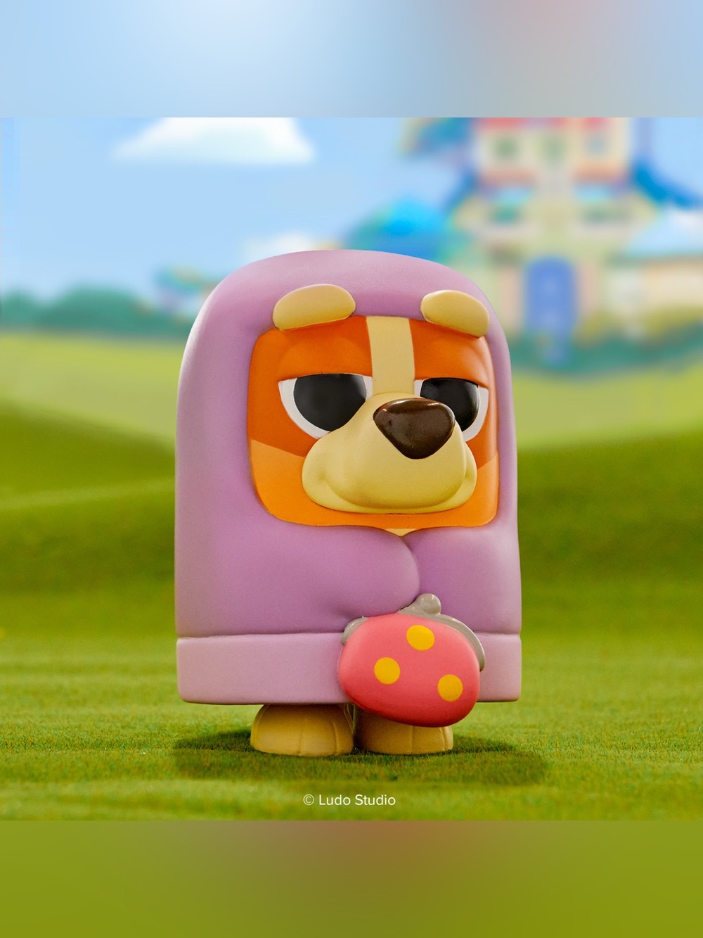 Funko Pop! Granny Rita - Picture 3 of 9